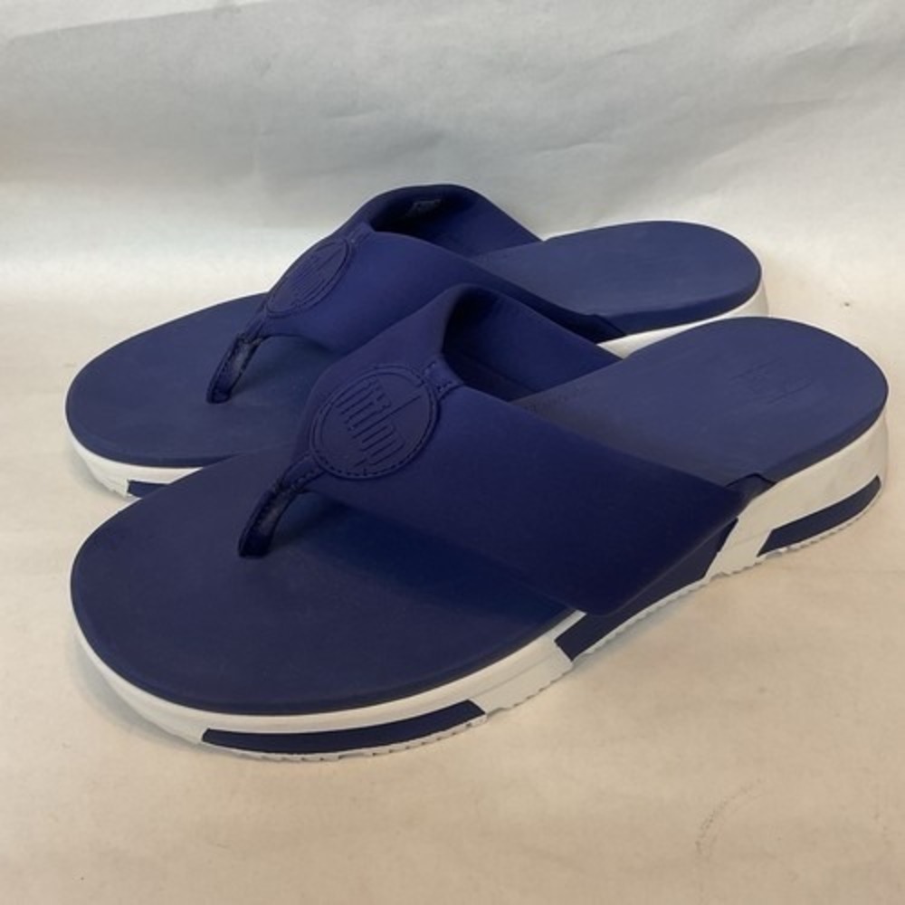 NWOB FitFlop Sporty Midnight Navy Logo Comfort Wedge Thongs Sandal Women 9